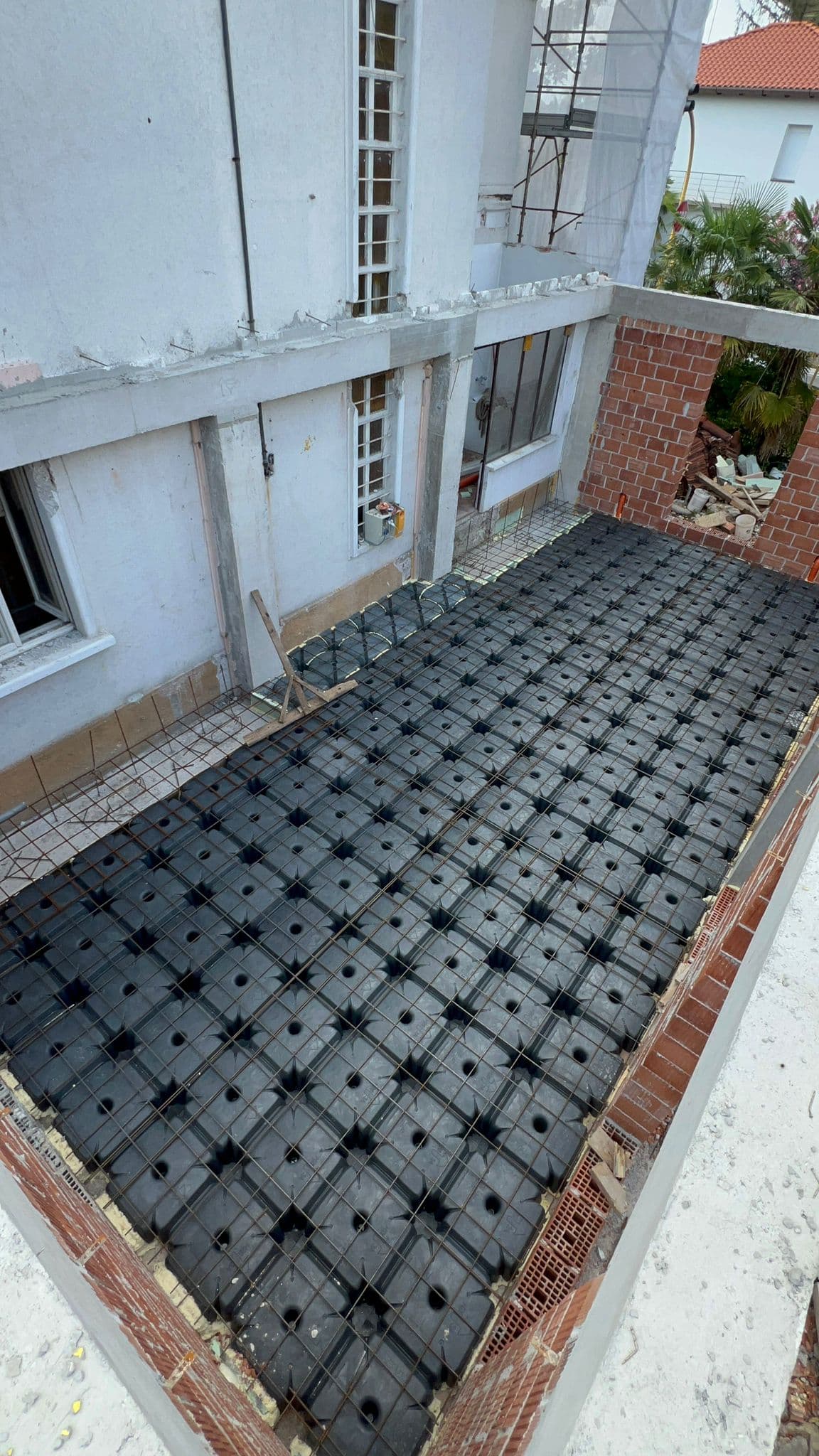 Ristrutturazione interni con squadra PRO in cantiere